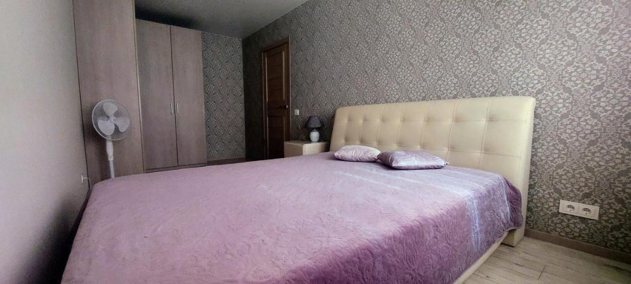 Apartment Next To Cathedral Of Saints Peter & Paul Šiauliai Exterior foto